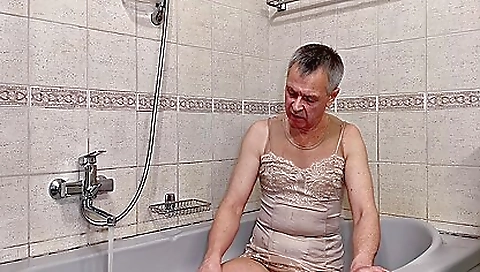 Smoking mistres donate finish enjoyable her feet in the park