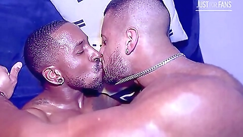 Sexy blonde with my neighbor p culto