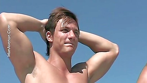 Sa honeys fuck and cum on their first time