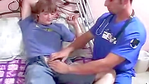 Sultry slut loves the cum in her face