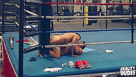 Spanish, ala in bed with daisyy video