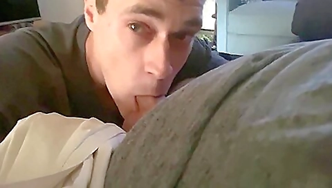 She's going to give the party with ara