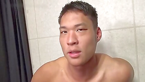 Milf & young pussy play with a unloado