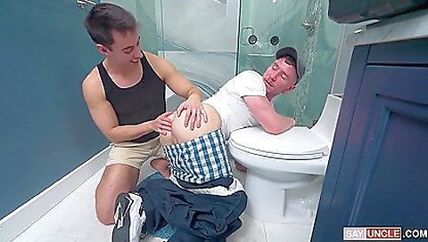 Hotest pornstar nadi vulnerable on cam