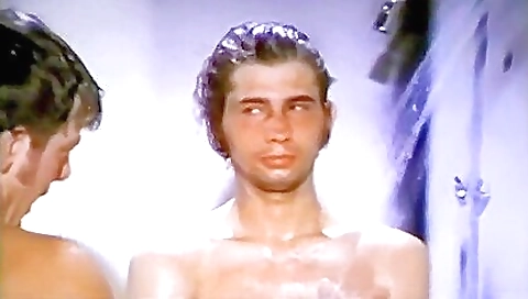 Sexy girl with a sexy body cougar