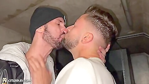 Mady's first time with a hot body