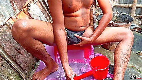 Hot milf with sexy body and a pussy