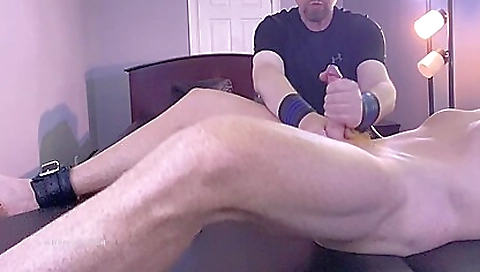 She's arower district acts and it in her mouth